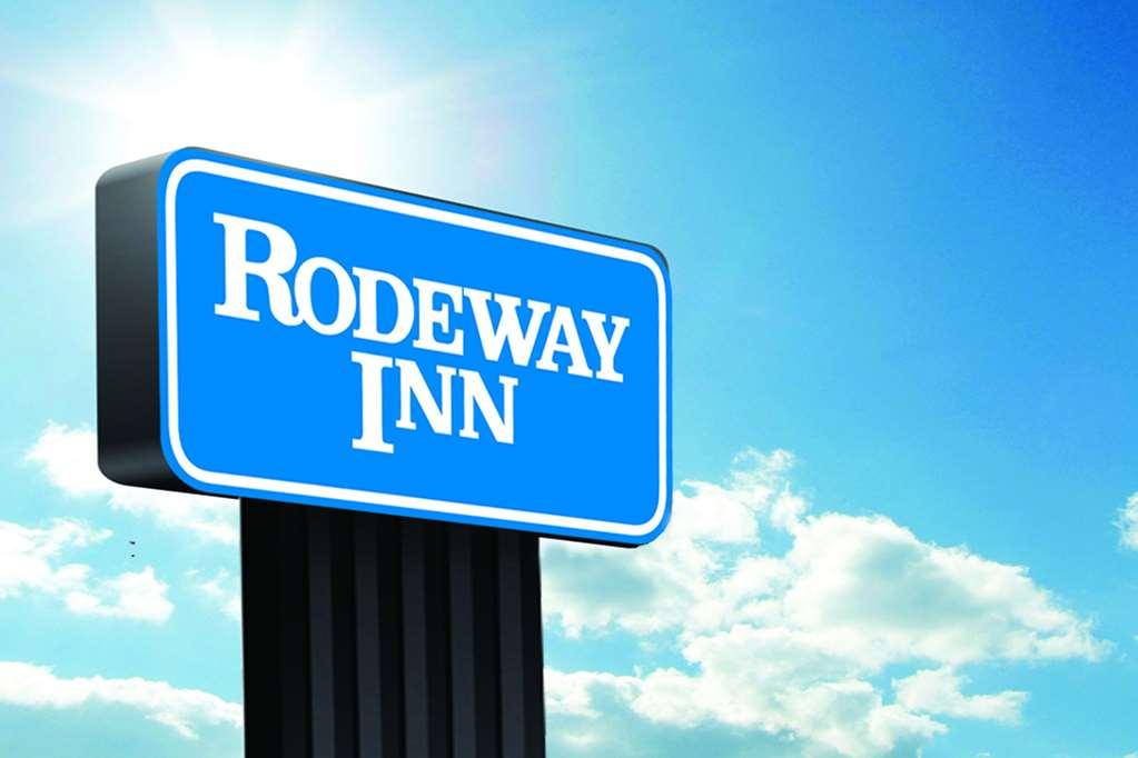 Rodeway Inn Flora Buitenkant foto